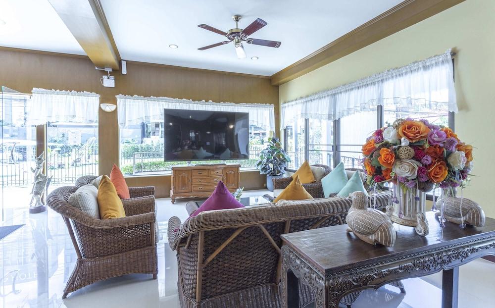 Sabai Inn Pattaya Εξωτερικό φωτογραφία